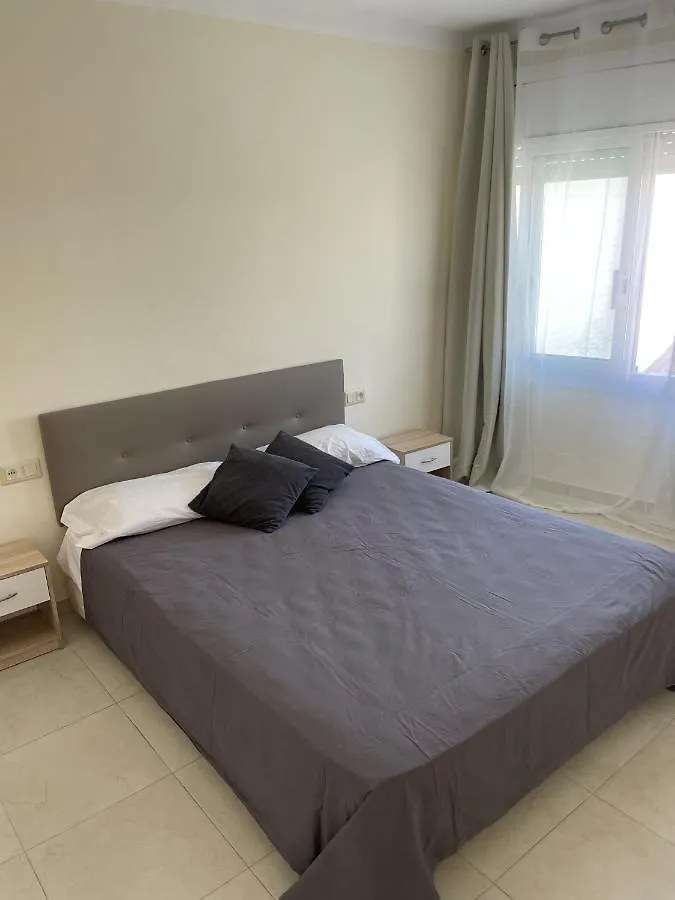 로지즈 Apartamento A 200 M De La Playa 아파트 0*,  스페인